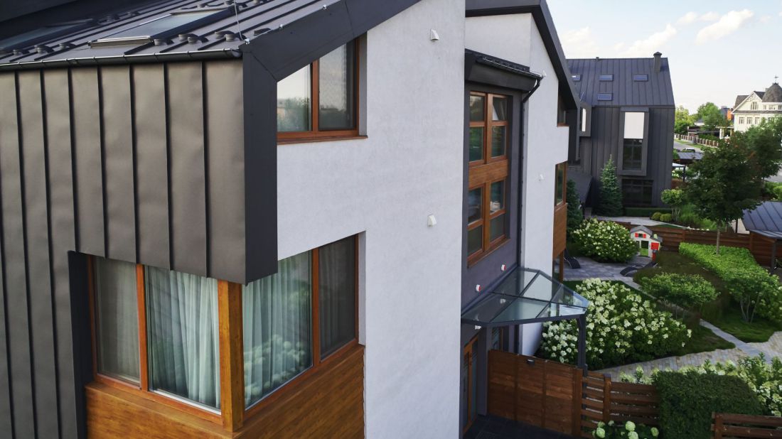   QDRO  terraced house: ,    